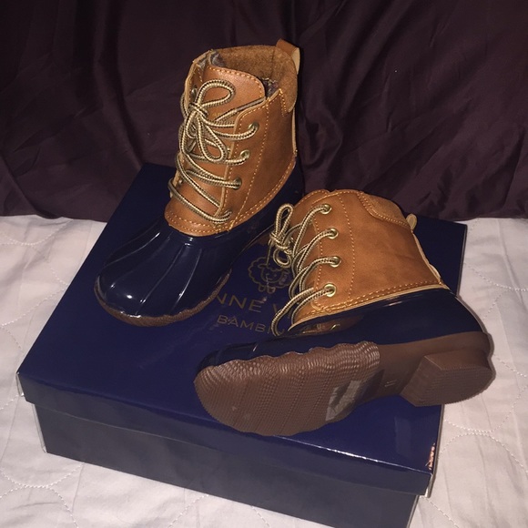 adrienne vittadini duck boots